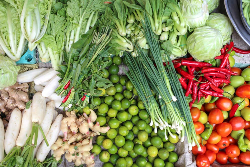 24-hours-in-phnom-penh-russian-market-1