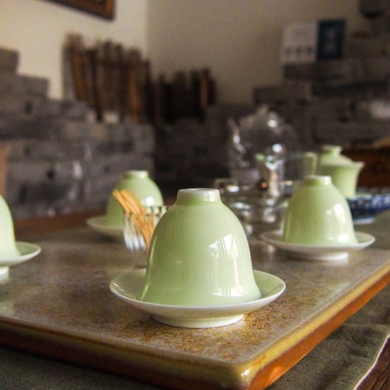 Beijing-Tea-Houses-cha-wei-cha-she-teacup-768x768