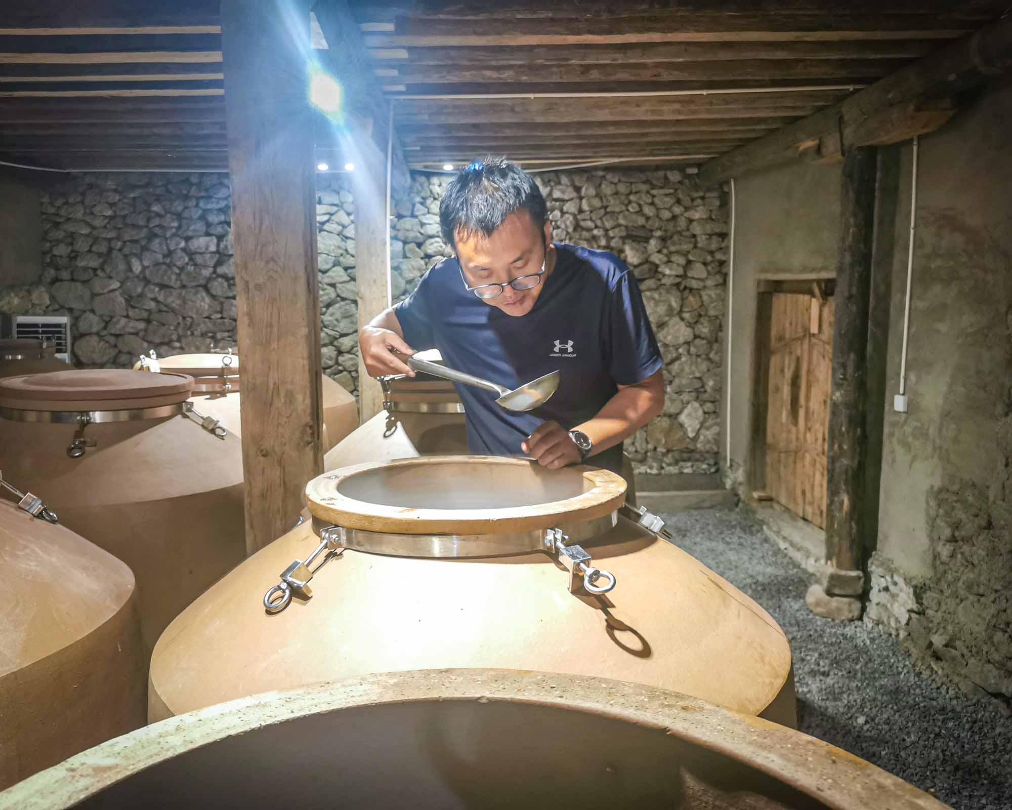 Zaxee Shangrila Yunnan Winery Winemake Quan